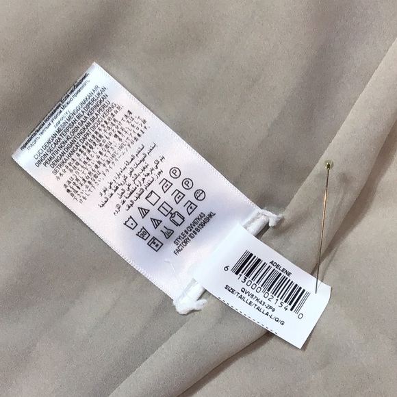 BCBGMaxAzria ‘Adelene’ Faux Suede V Neck Back Zip Sleeveless Ruffle Hem Lined - Picture 5 of 9